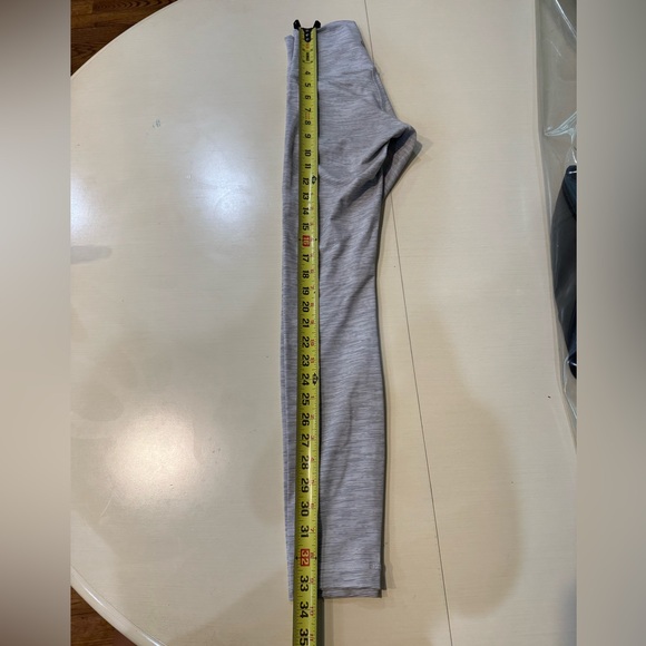 Lululemon leggings - Picture 5 of 6